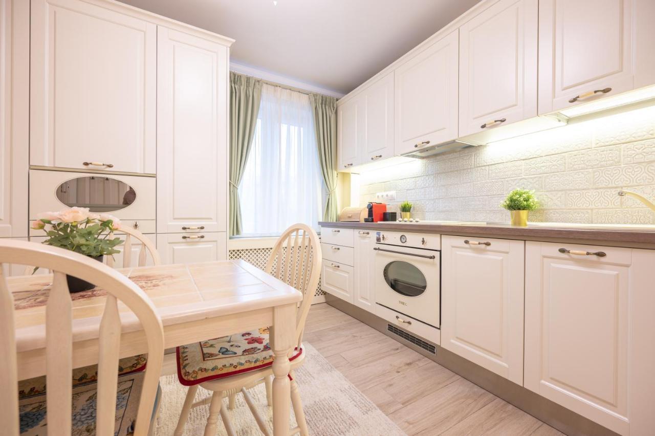 Dragos Flat Apartment Oradea Exterior foto