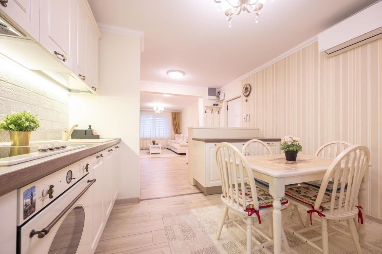Dragos Flat Apartment Oradea Exterior foto